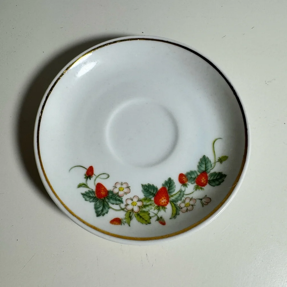 1978 Avon Strawberry Floral White Saucer with Gold Rim